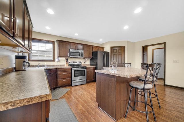 168 Meadow Lane, Wheatfield, IN 46392