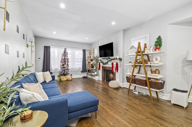 1115 Falls Ter, Union Twp., NJ 07083