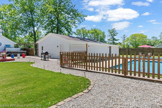 3100 Vincent Road, Clyde, MI 48049