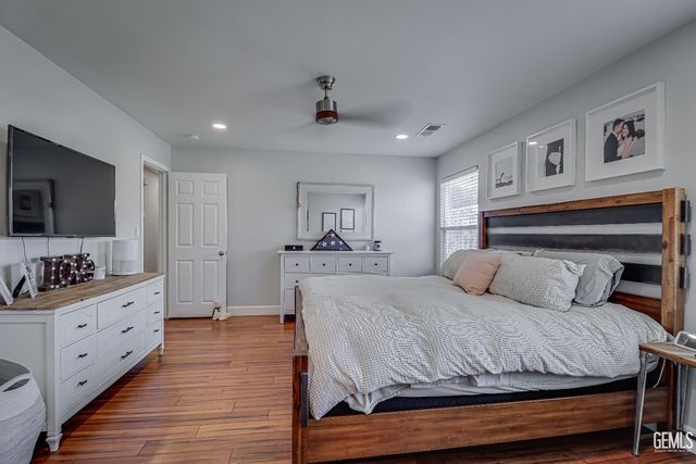 9210 Broadway Avenue, Bakersfield, CA 93311