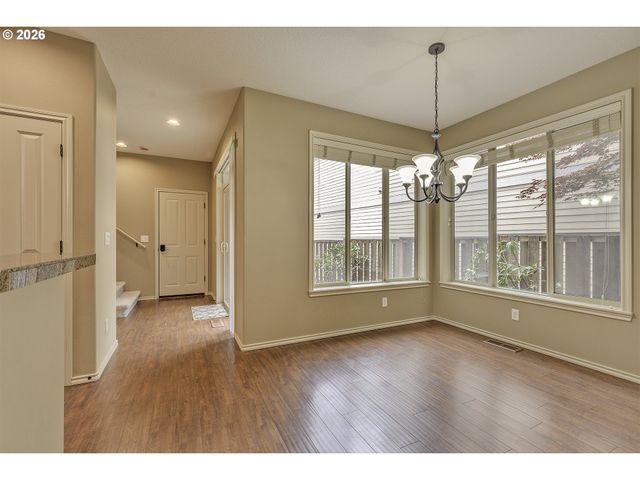 6756 Nw JOSS Ave, Portland, OR 97229