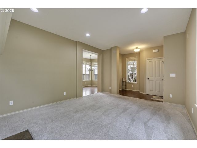 6756 Nw JOSS Ave, Portland, OR 97229