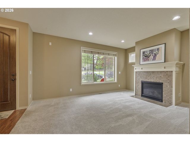 6756 Nw JOSS Ave, Portland, OR 97229
