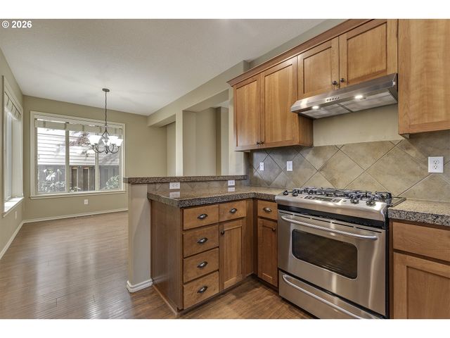 6756 Nw JOSS Ave, Portland, OR 97229