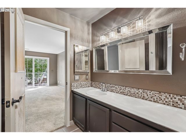 13210 Se 7TH St L54, Vancouver, WA 98683