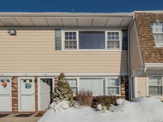 1 Atlantic Avenue 45, Farmingdale, NY 11735