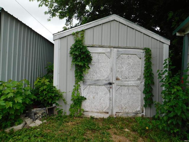 1131 Parks Drive, Spencer, IN 47460