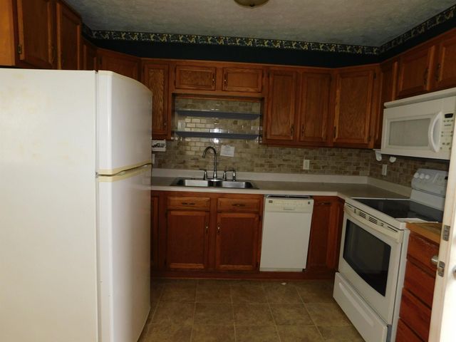1131 Parks Drive, Spencer, IN 47460