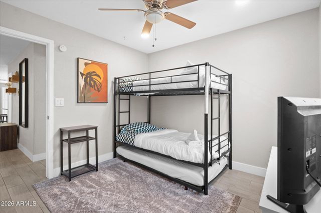 1211 W PALOMINO Drive, Chandler, AZ 85224