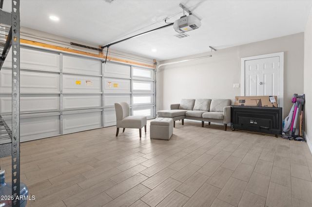 1211 W PALOMINO Drive, Chandler, AZ 85224
