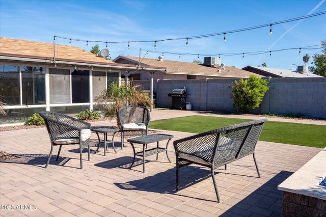 1211 W PALOMINO Drive, Chandler, AZ 85224