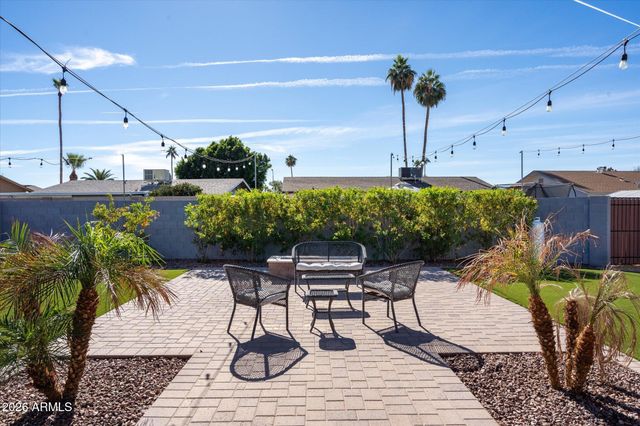 1211 W PALOMINO Drive, Chandler, AZ 85224