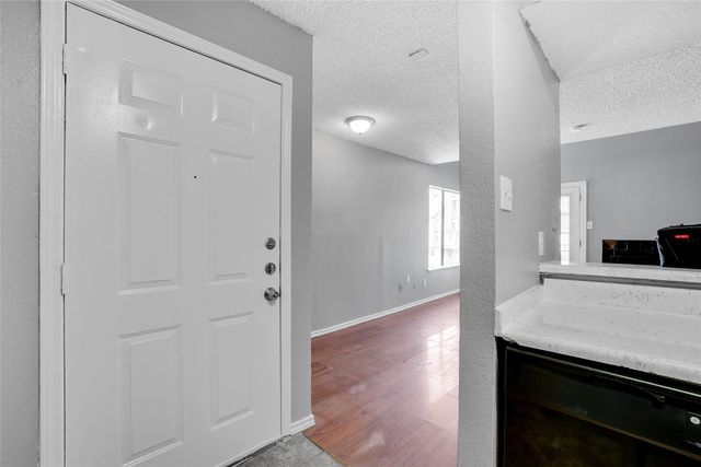 9815 Walnut Street 214, Dallas, TX 75243