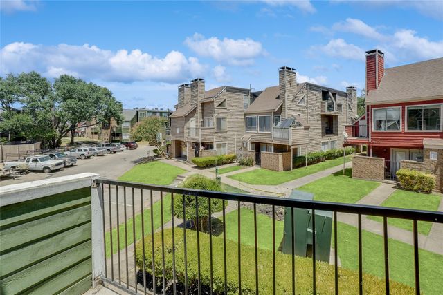 9815 Walnut Street 214, Dallas, TX 75243