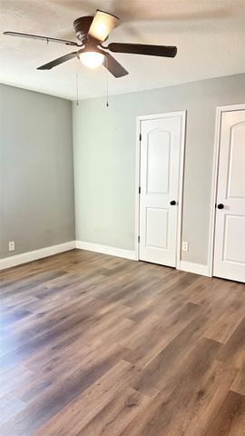 7418 Thurow Street, Houston, TX 77087