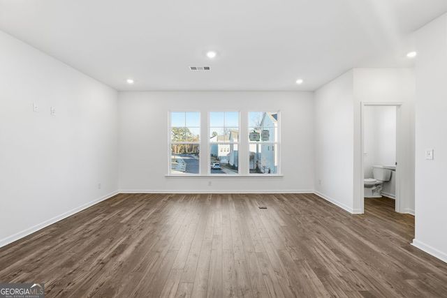 5712 Schelton Place SE, Mableton, GA 30126