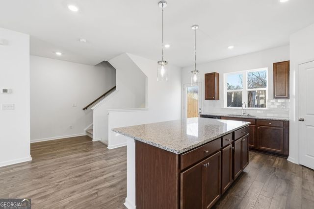 5712 Schelton Place SE, Mableton, GA 30126