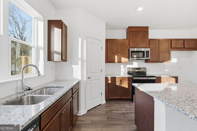 5712 Schelton Place SE, Mableton, GA 30126