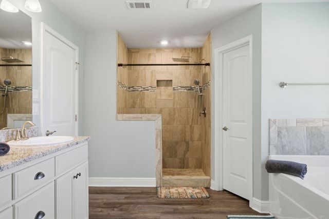 6968 Gandy Drive, Navarre, FL 32566