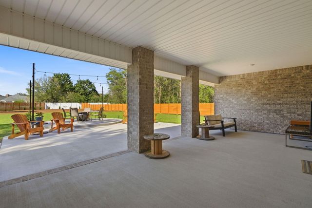 6968 Gandy Drive, Navarre, FL 32566