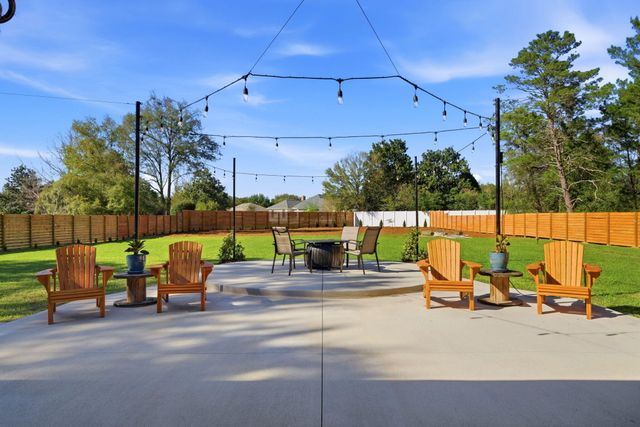 6968 Gandy Drive, Navarre, FL 32566