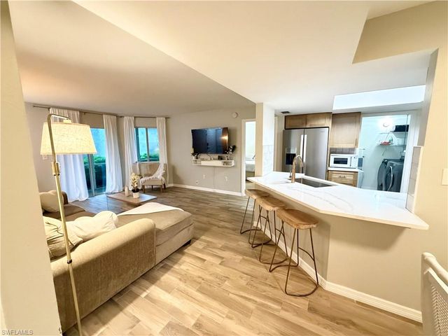 3100 Seasons WAY 116, Estero, FL 33928