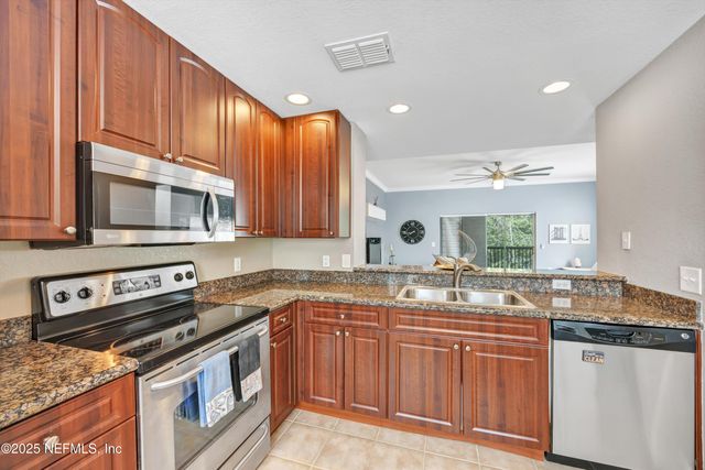 9745 TOUCHTON Road 630, Jacksonville, FL 32246