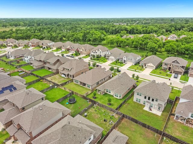 32927 Franklin Brooks Drive, Brookshire, TX 77423