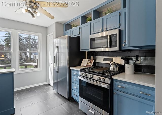 2017 Almont Street, Ferndale, MI 48220