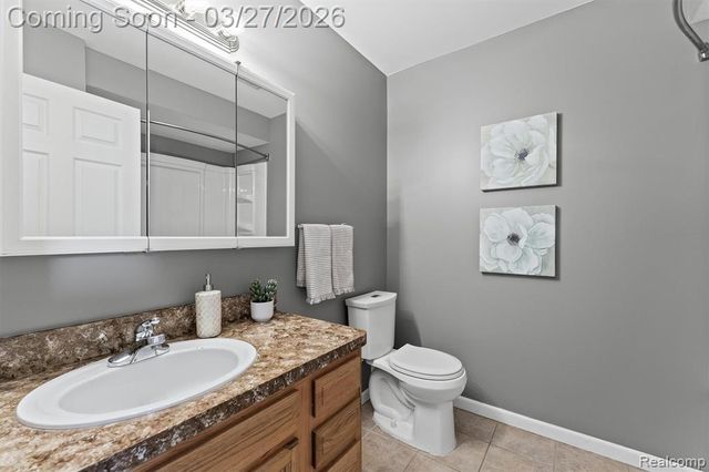 2017 Almont Street, Ferndale, MI 48220