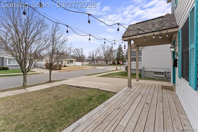 2017 Almont Street, Ferndale, MI 48220