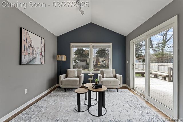 2017 Almont Street, Ferndale, MI 48220