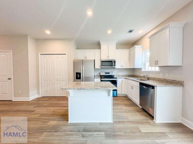 138 Heirloom Road, Hinesville, GA 31313