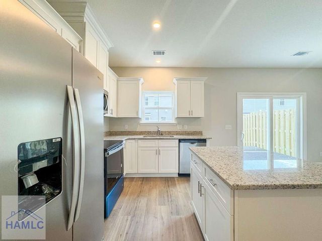 138 Heirloom Road, Hinesville, GA 31313