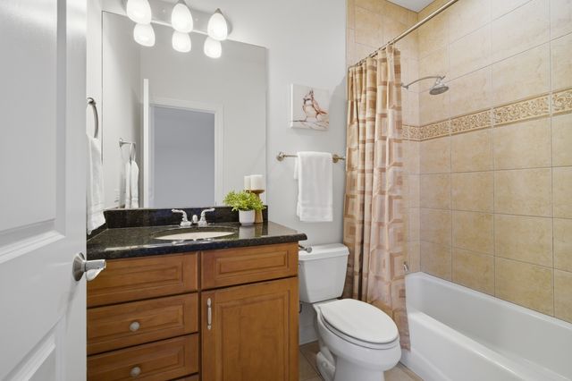 21757 W Jupiter Court, Ivanhoe, IL 60060