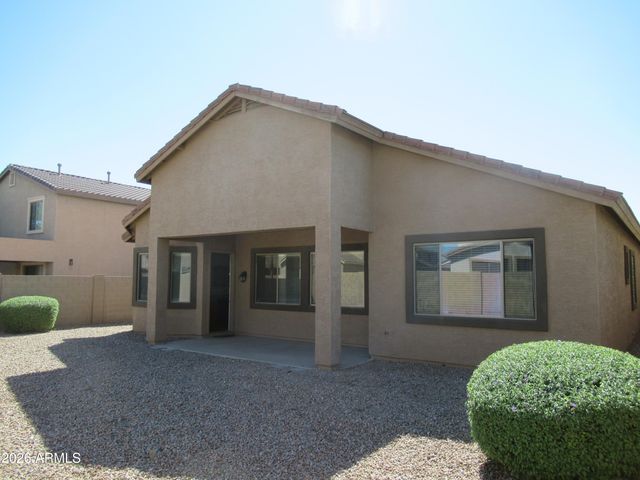 8860 W FRIER Drive, Glendale, AZ 85305