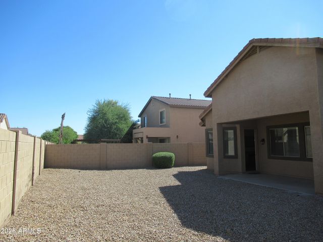8860 W FRIER Drive, Glendale, AZ 85305