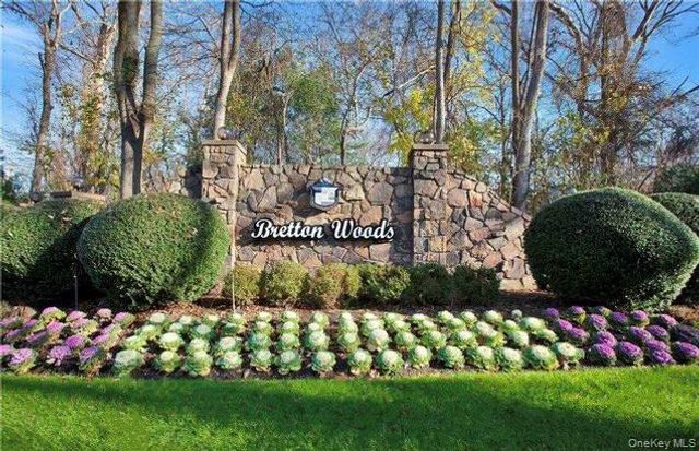 964 Skyline Drive, Coram, NY 11727