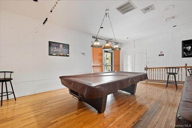 964 Skyline Drive, Coram, NY 11727