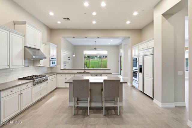 41722 N LA CANTERA Drive, Phoenix, AZ 85086