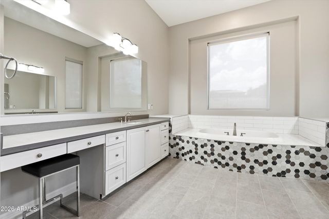 41722 N LA CANTERA Drive, Phoenix, AZ 85086