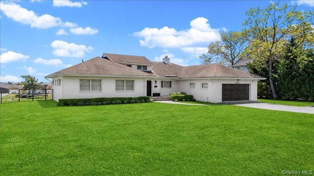 270 Dolphin Drive, Hewlett Neck, NY 11598