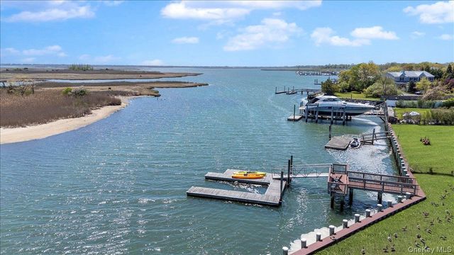 270 Dolphin Drive, Hewlett Neck, NY 11598