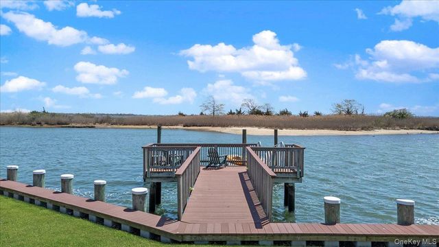 270 Dolphin Drive, Hewlett Neck, NY 11598
