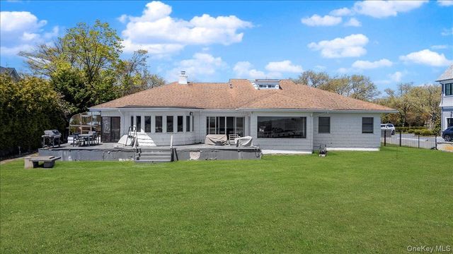 270 Dolphin Drive, Hewlett Neck, NY 11598