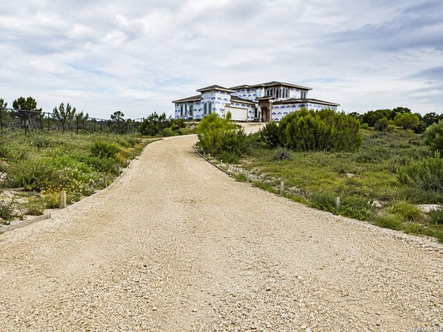 1023 Private Rd 2771, Mico, TX 78056