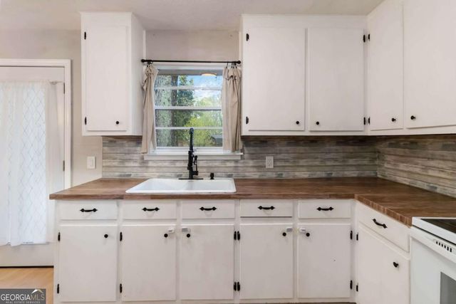 7 Valley View Drive, Cartersville, GA 30120