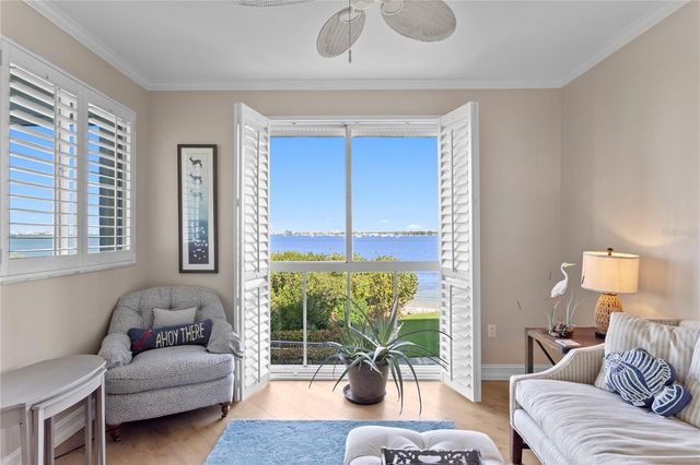 4717 DOLPHIN CAY LANE S 202, St Petersburg, FL 33711