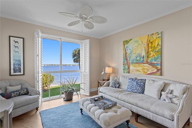 4717 DOLPHIN CAY LANE S 202, St Petersburg, FL 33711