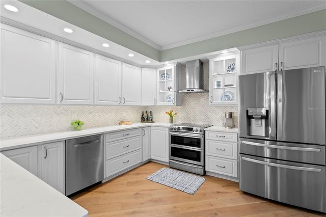 4717 DOLPHIN CAY LANE S 202, St Petersburg, FL 33711